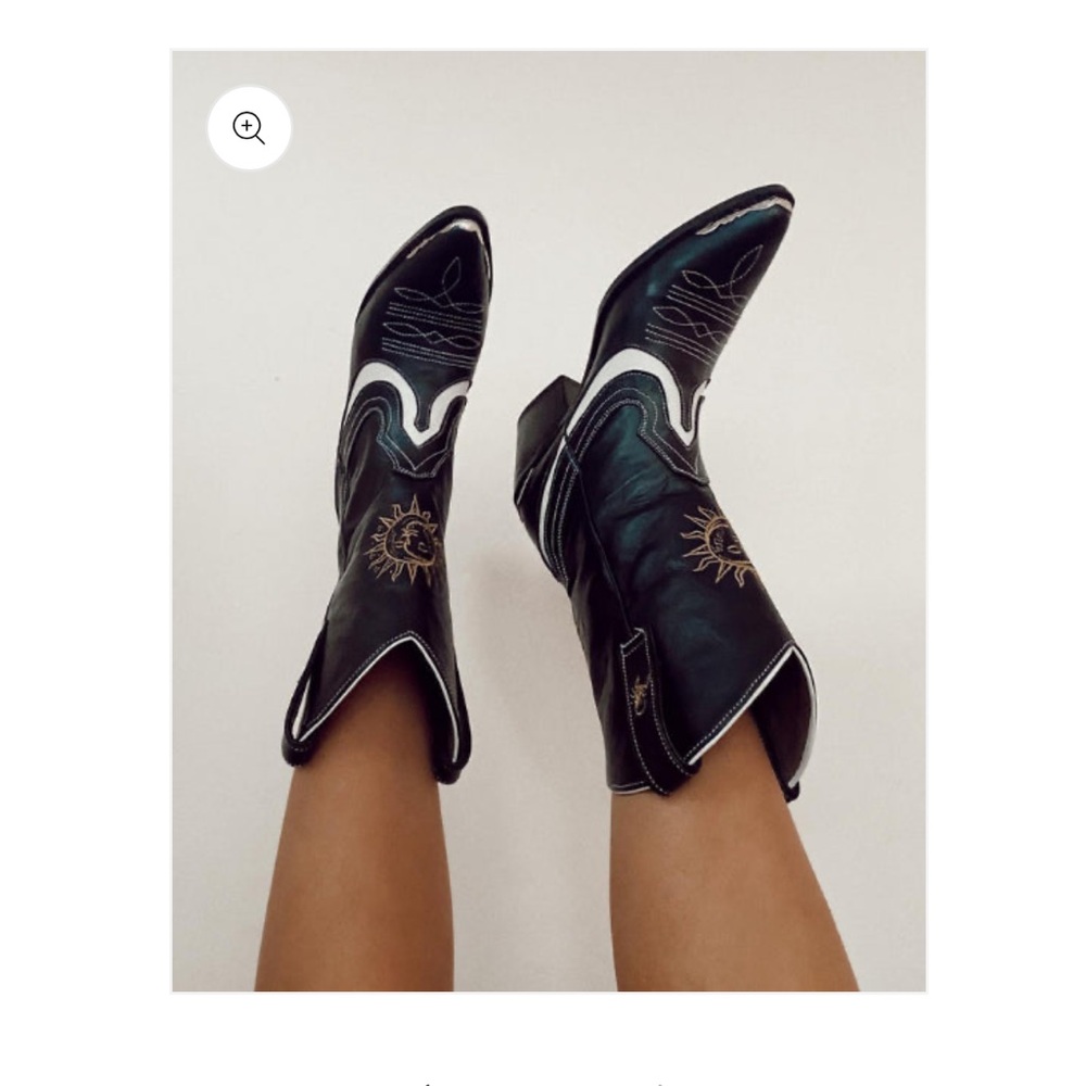 Luna Sol Black Cowgirl Boots